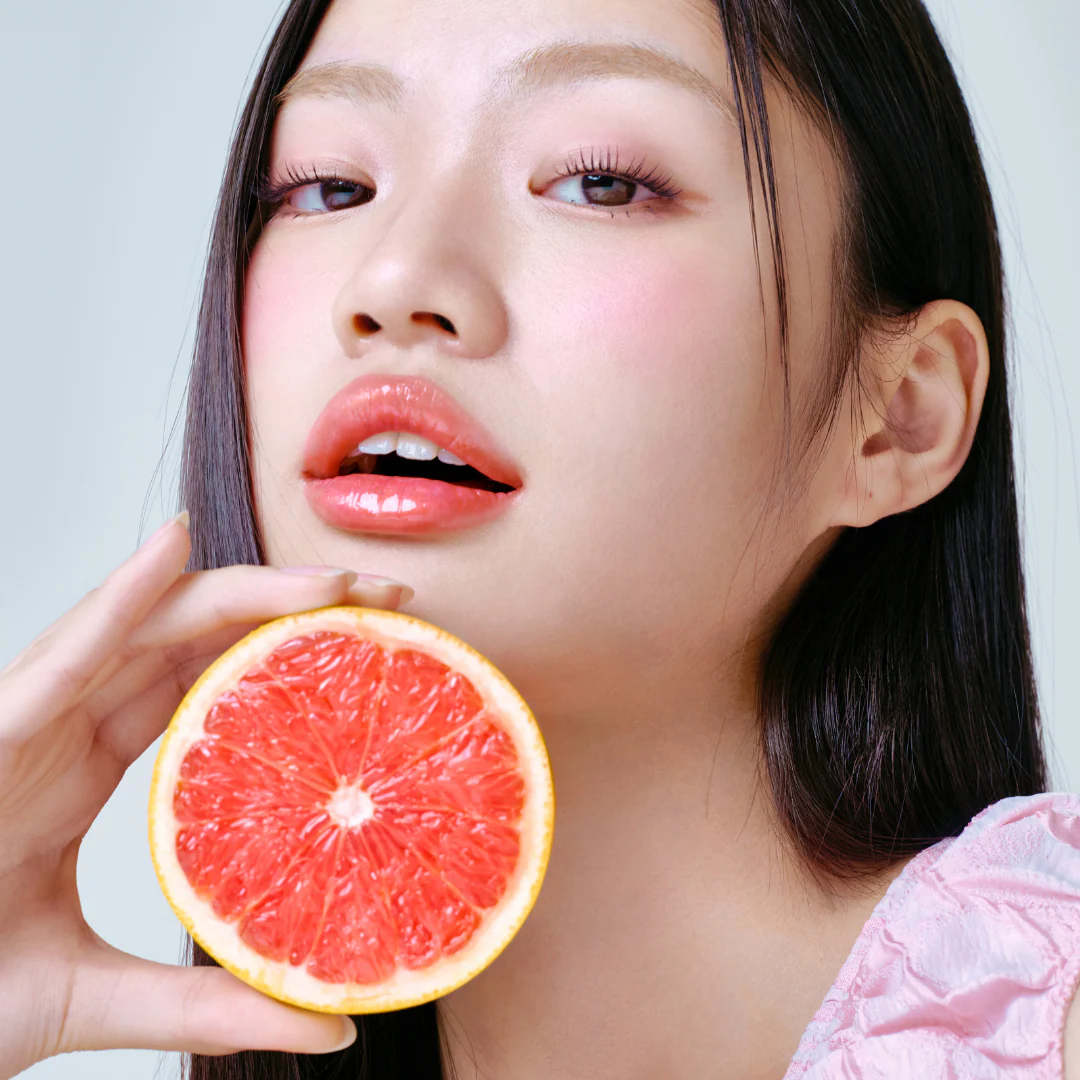 Juicy Berry Plumping Lip Oil - Image 35