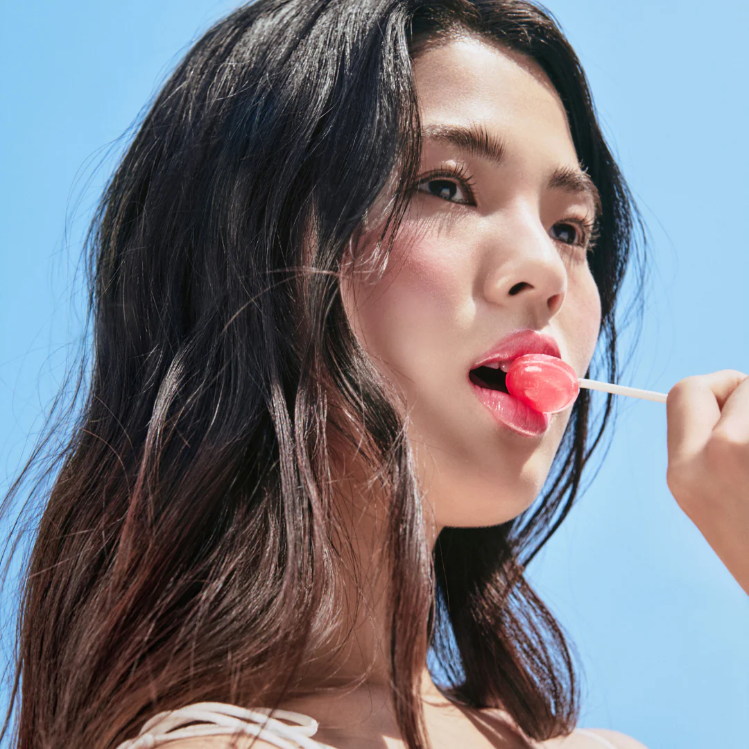 Juicy Berry Plumping Lip Oil - Image 44