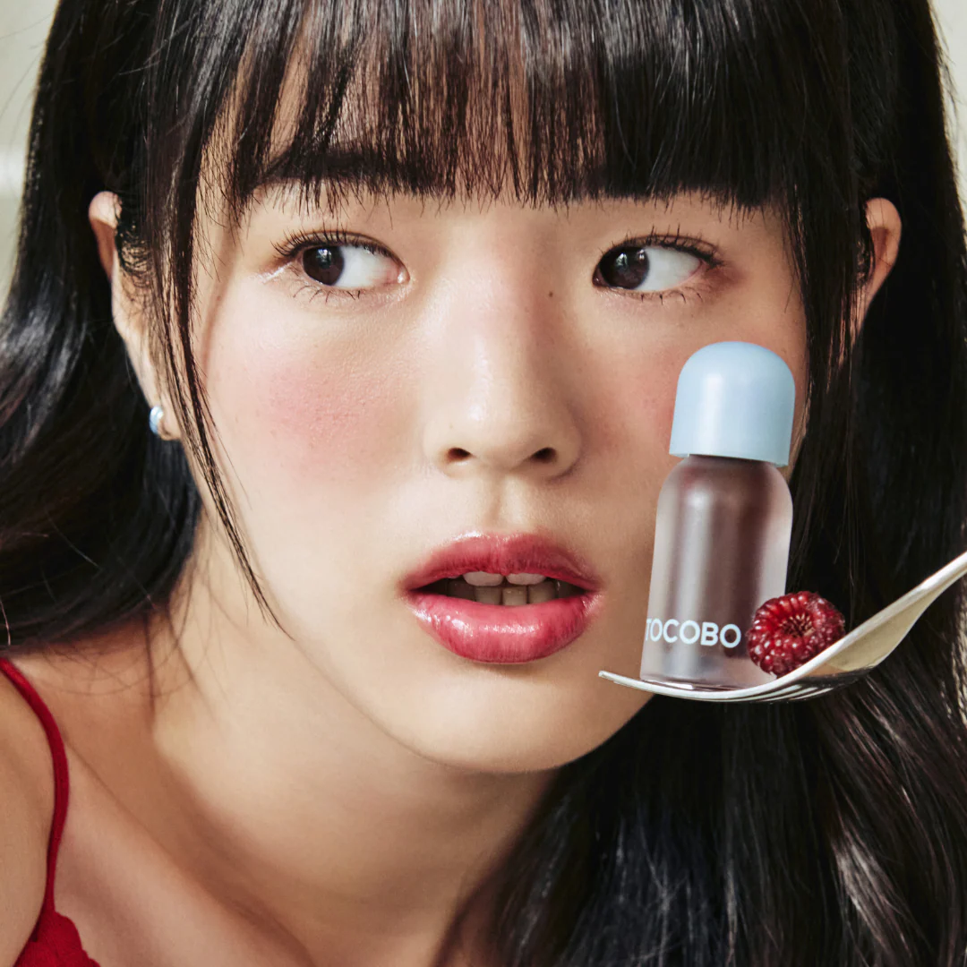 Juicy Berry Plumping Lip Oil - Image 48